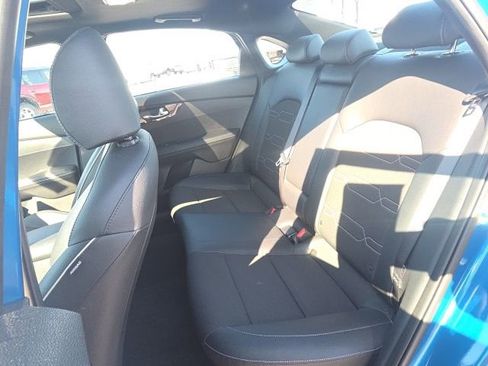 Used 2023 Kia Forte GT-Line w/ GT-Line Premium Package image 17