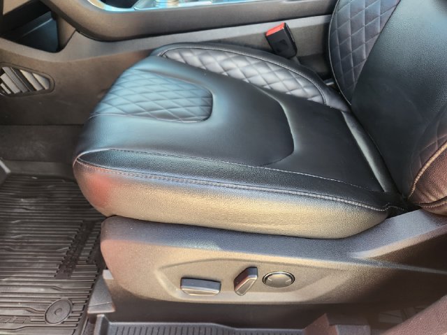Used 2024 Ford Edge Titanium AWD/4WD image 26