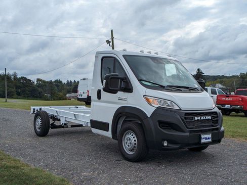 New 2024 RAM ProMaster 3500 w/ Safety Group image 5