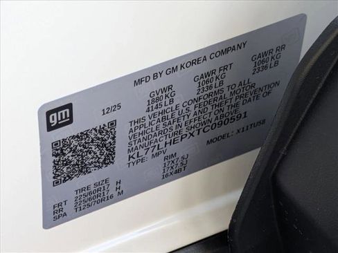 New 2026 Chevrolet Trax LT w/ LPO, Blackout Package image 16