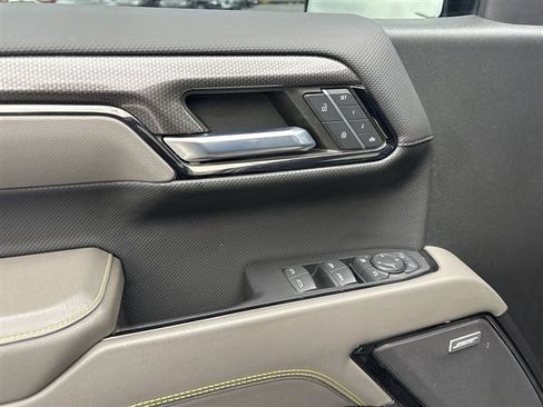 Certified 2023 Chevrolet Silverado 1500 ZR2 w/ Technology Package image 24