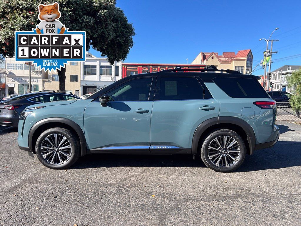 Used 2026 Nissan Pathfinder Platinum w/ Cargo Package AWD/4WD image 2