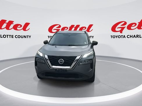 Used 2021 Nissan Rogue S image 3
