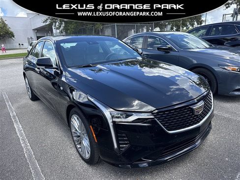 Used 2026 Cadillac CT4 Premium Luxury RWD image 1
