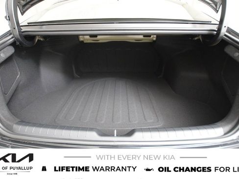 New 2026 Kia K4 LXS image 19