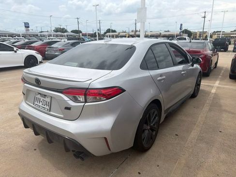 Used 2026 Toyota Corolla SE FWD image 8