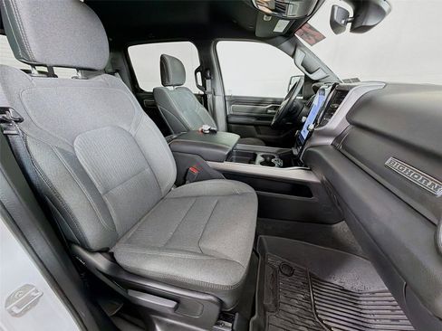 Used 2023 RAM 1500 Big Horn AWD/4WD image 28