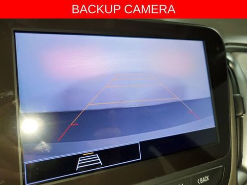 Used 2022 Chevrolet Malibu LT image 16