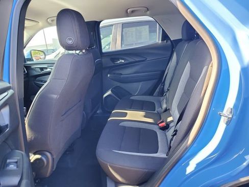 Certified 2024 Chevrolet TrailBlazer LT w/ LT Cold Weather Package FWD image 12
