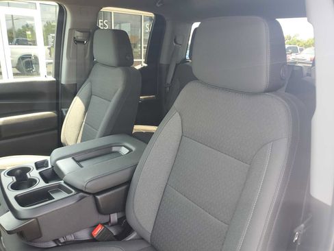 Used 2026 Chevrolet Silverado 1500 Custom w/ LPO, Dark Essentials Package AWD/4WD image 13