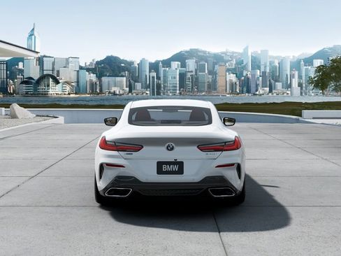 Used 2025 BMW 840i xDrive Coupe w/ Driving Assistance Package image 28