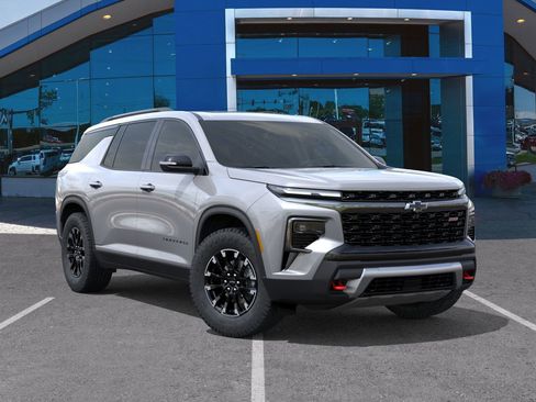 New 2026 Chevrolet Traverse Z71 w/ Driver Confidence Package AWD/4WD image 31
