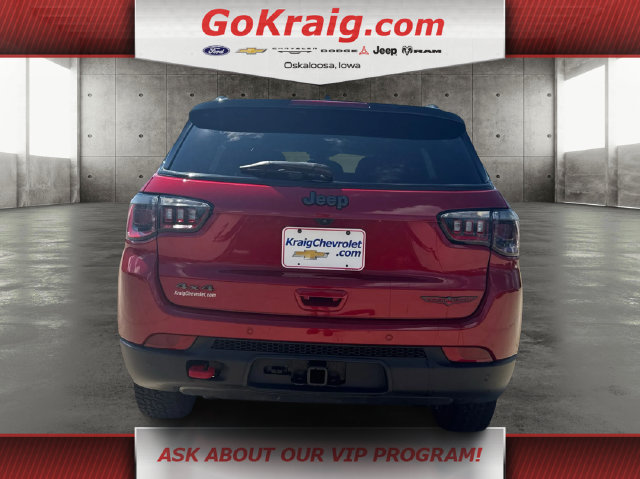Used 2025 Jeep Compass Trailhawk w/ Trailer Tow Group AWD/4WD image 6