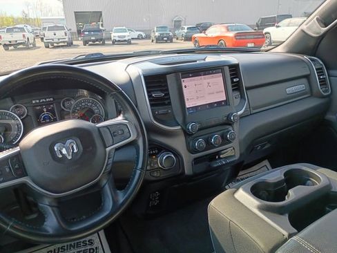 Used 2022 RAM 1500 Big Horn AWD/4WD image 8