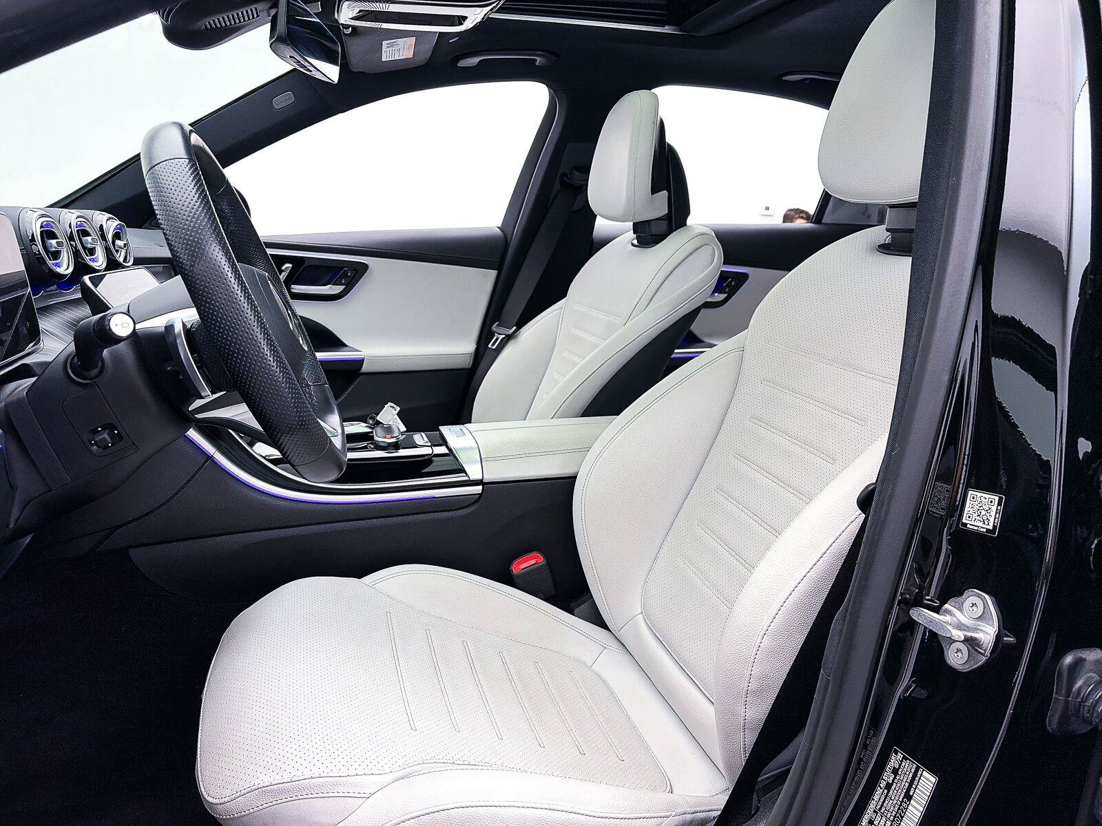 Used 2023 Mercedes-Benz C 300 Sedan image 19