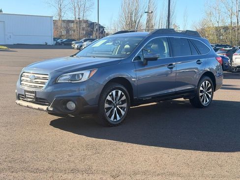 Used 2017 Subaru Outback 2.5i Limited image 3