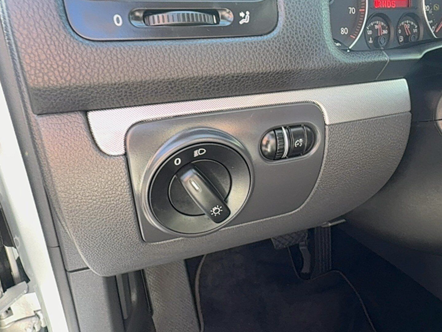 Used 2008 Volkswagen Jetta SE FWD image 17