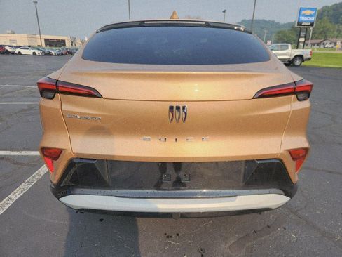 Used 2024 Buick Envista Sport Touring w/ Convenience I Package image 4