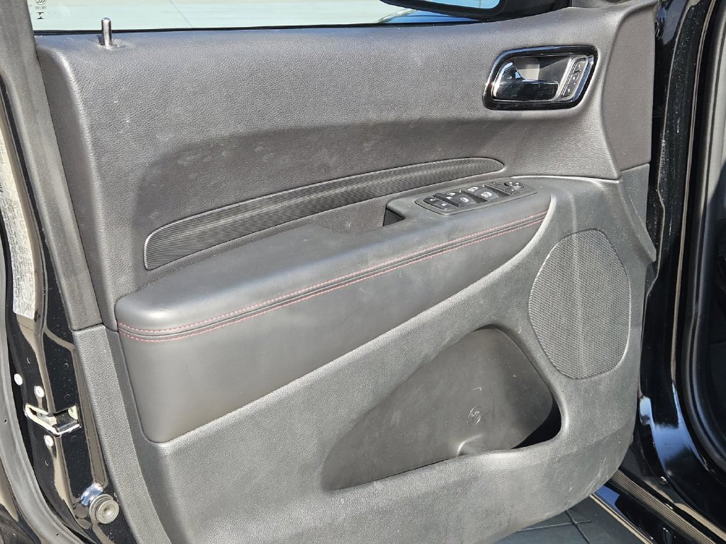 Used 2022 Dodge Durango R/T w/ Blacktop Package RWD image 10