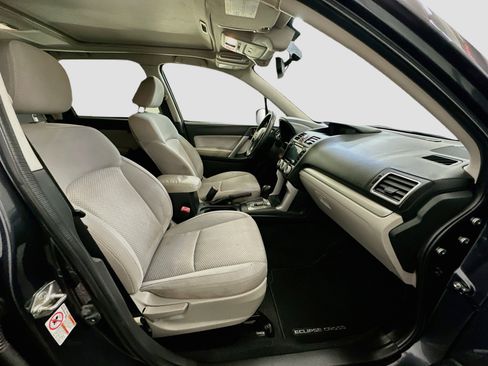 Used 2016 Subaru Forester 2.5i Premium AWD/4WD image 33