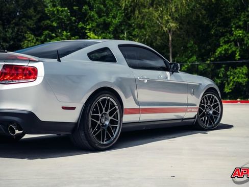 Used 2012 Ford Mustang Shelby GT500 w/ SVT Performance Pkg image 40