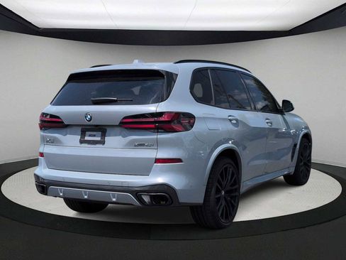 Used 2026 BMW X5 xDrive40i w/ M Sport Package AWD/4WD image 8
