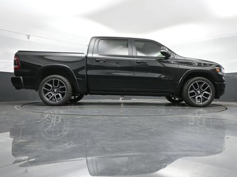 Used 2019 RAM 1500 Laramie AWD/4WD image 32