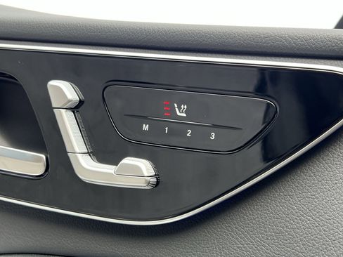 New 2025 Mercedes-Benz C 300 4MATIC Sedan image 33