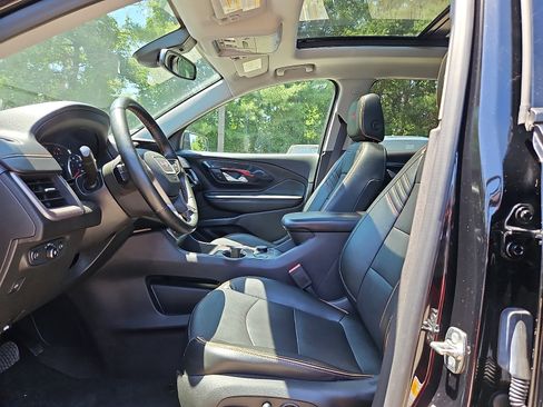 Used 2024 GMC Terrain AT4 AWD/4WD image 14