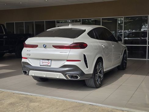 Used 2021 BMW X6 xDrive40i w/ M Sport Package AWD/4WD image 7