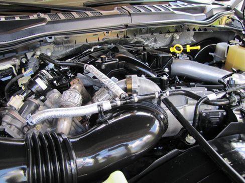 Used 2019 Ford F250 Lariat w/ Lariat Value Package image 36