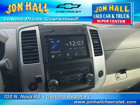 Used 2019 Nissan Frontier SV image 24