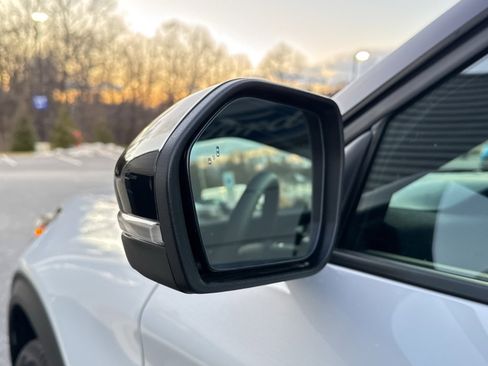 New 2026 Ford Explorer Platinum w/ LUX Leather Package image 24