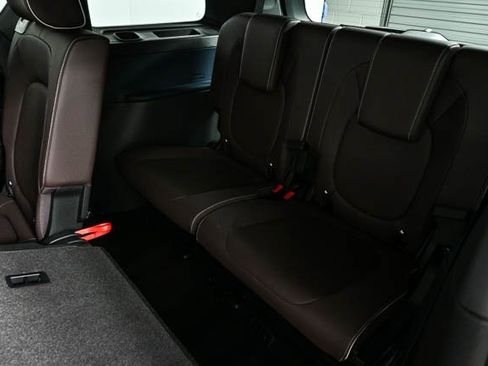 New 2025 Volkswagen ID. Buzz Pro S image 18