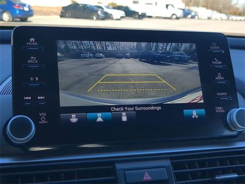Used 2021 Honda Accord Sport image 19