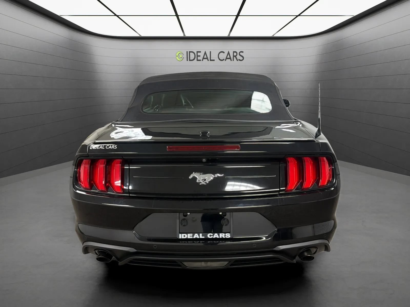 Used 2022 Ford Mustang Premium RWD image 6