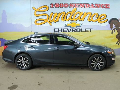 Used 2020 Chevrolet Malibu RS w/ LPO, Convenience Package 1 image 1