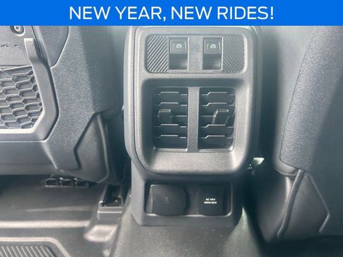 New 2025 Ford Bronco Big Bend w/ Black Diamond Package image 22