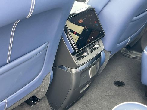 New 2026 Cadillac Vistiq Premium Luxury image 31