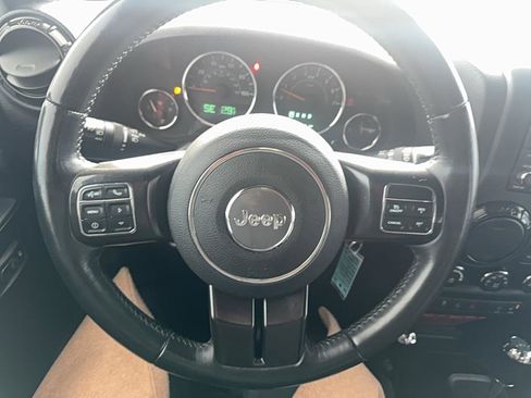 Used 2018 Jeep Wrangler Unlimited Rubicon w/ Dual Top Group image 20