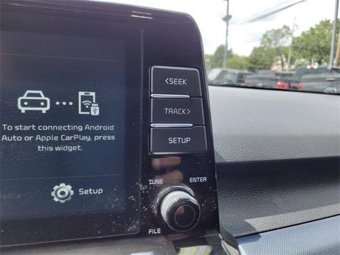 Used 2021 Kia Seltos S image 18