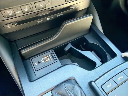 Used 2020 Lexus ES 350 w/ Premium Package image 31