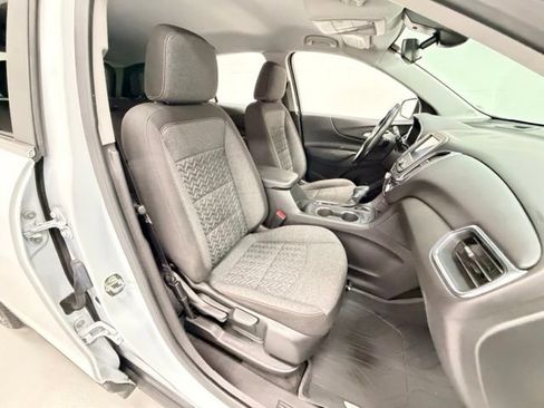 Certified 2023 Chevrolet Equinox LT FWD image 24