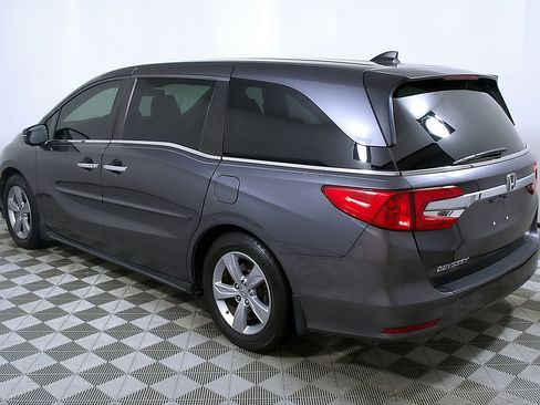 Used 2019 Honda Odyssey EX image 9