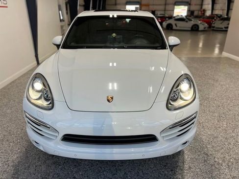 Used 2014 Porsche Cayenne Diesel AWD/4WD image 12