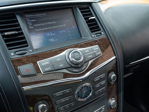 Used 2017 INFINITI QX80 4WD image 31