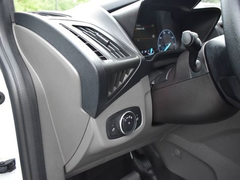Used 2020 Ford Transit Connect XL FWD image 19