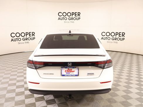 Used 2025 Honda Accord Sport image 22