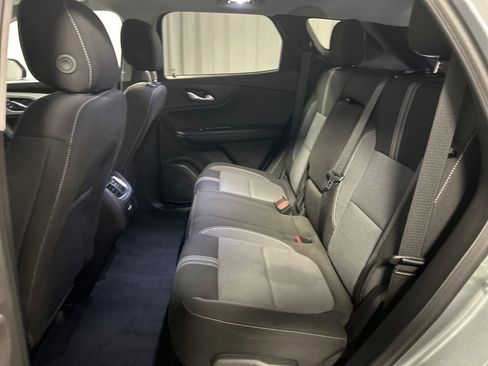 Used 2025 Chevrolet Blazer LT FWD image 21