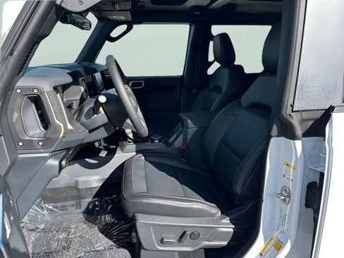 New 2026 Ford Bronco Badlands AWD/4WD image 21